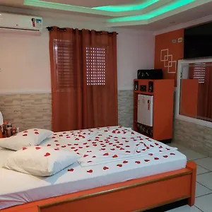 *** Motel para Casais Mont Blanc Gru Brasil